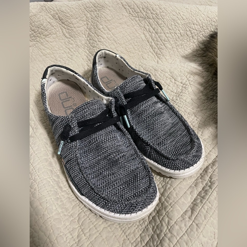 Wendy Sparkling Black Hey dudes